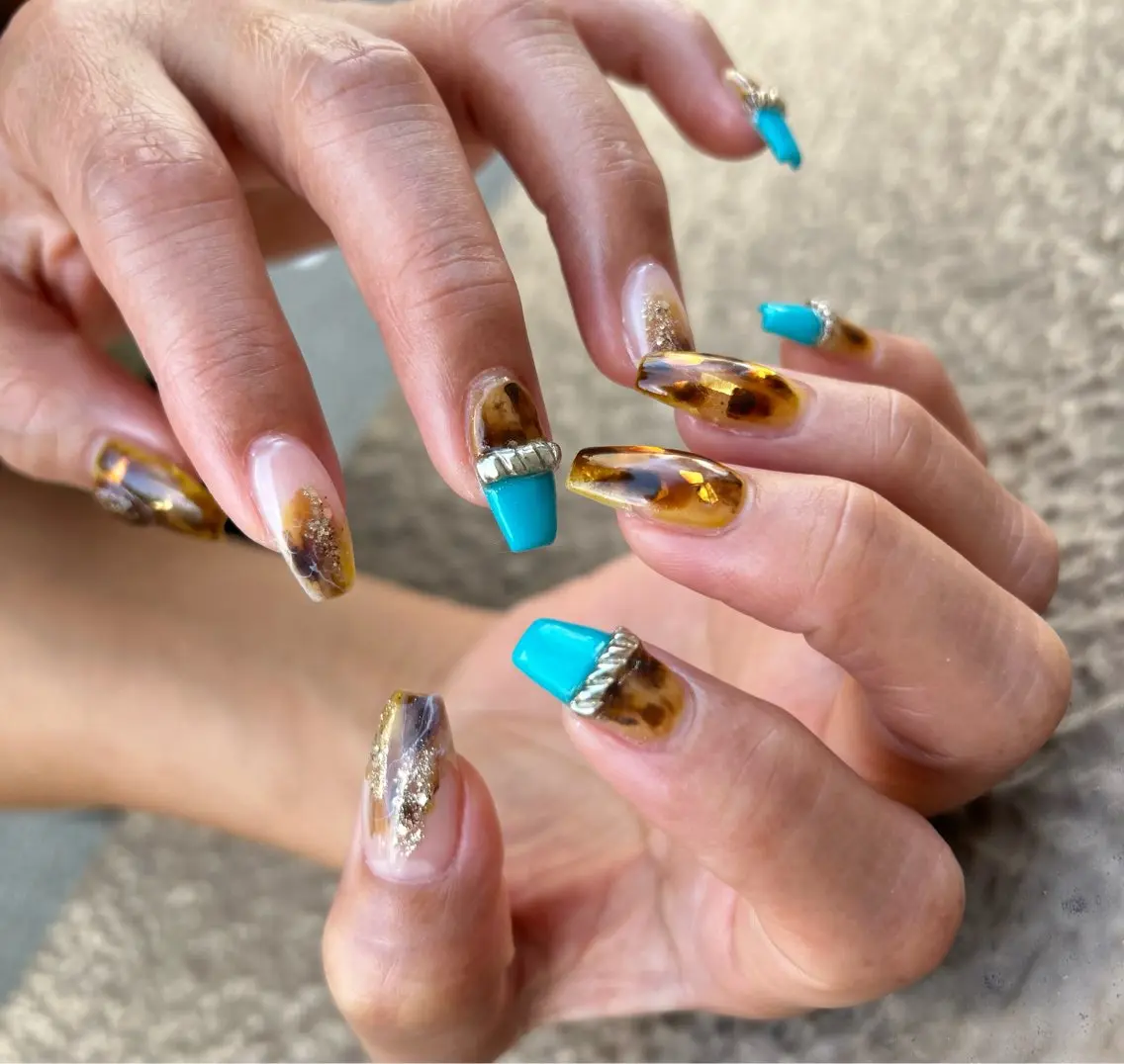 ネイル ハンドネイル フットネイル ✴︎ Delightのネイルデザイン