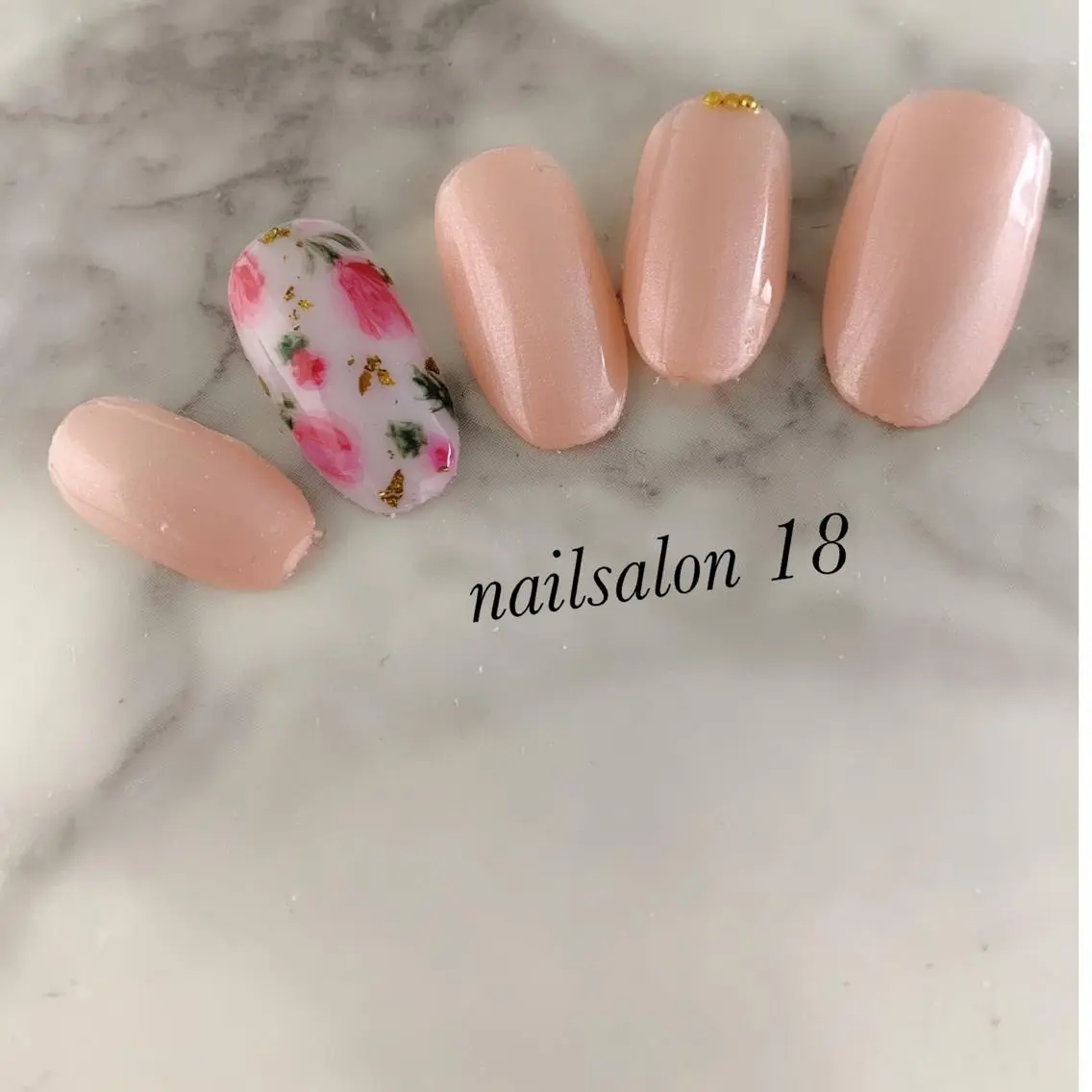 ネイル ハンドネイル nail salon 18.のネイルデザイン