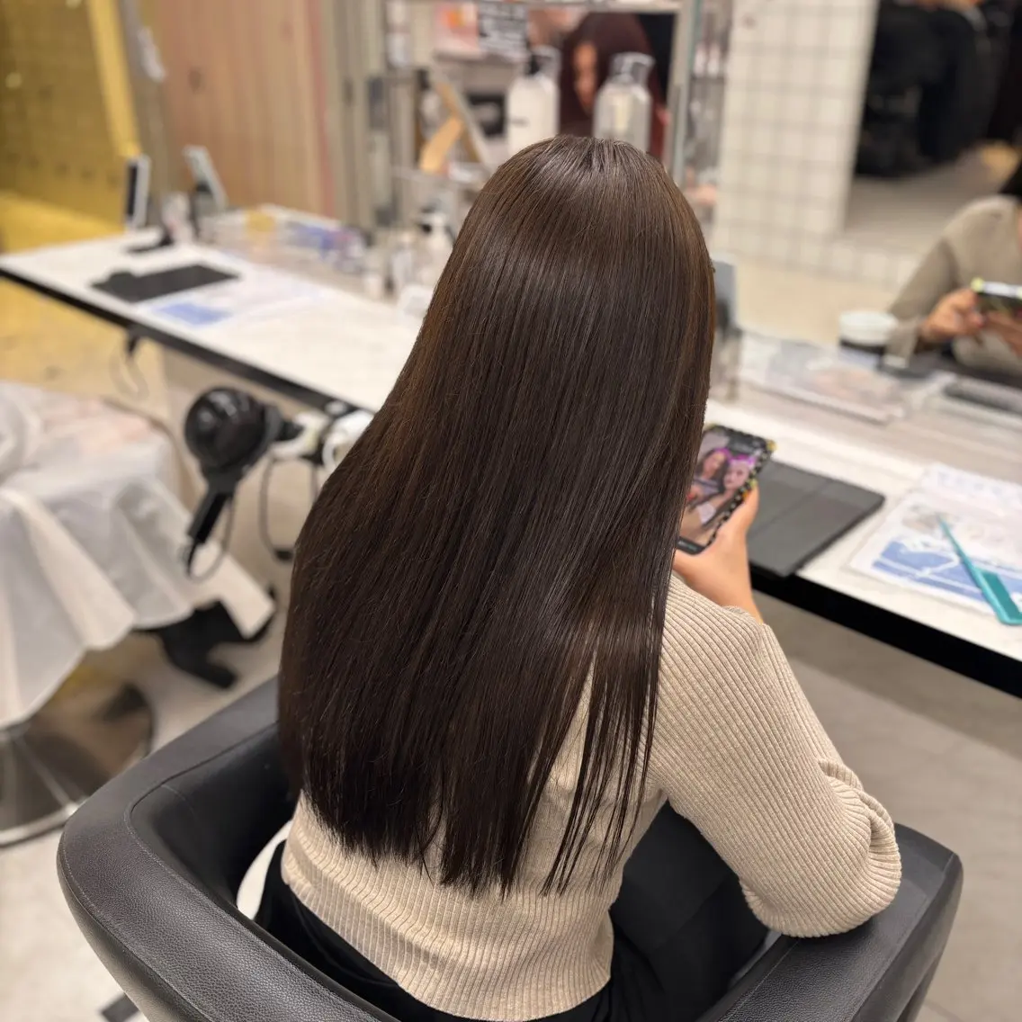 ロング カラー ダブルカラー ロング 💙ハイトーン韓国風 色白ヘア💙manaのヘアスタイル