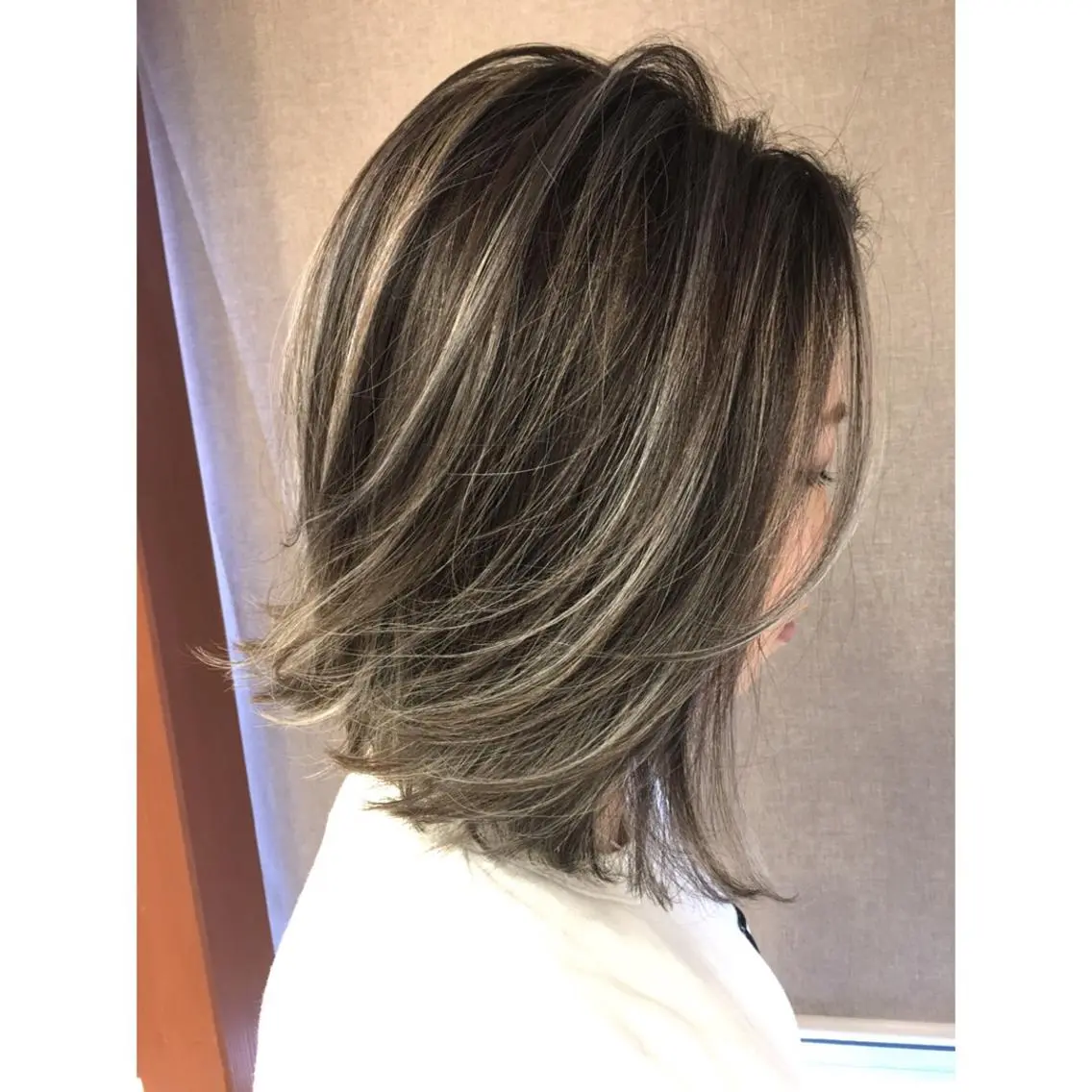 ショート カラー ハイライトカラー 3Dハイライト ハイライト 井上 一平のヘアスタイル