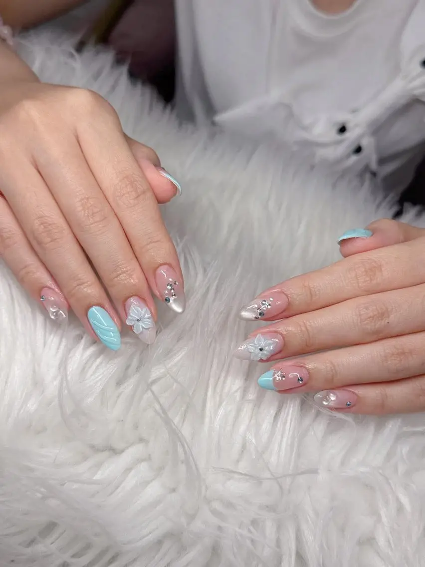 ネイル Lee Nailsのネイルデザイン