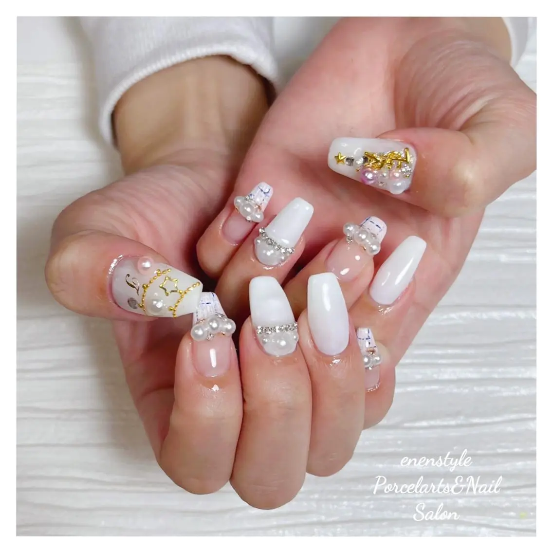 ミディアム ネイル 🐾enen style 🐾のネイルデザイン