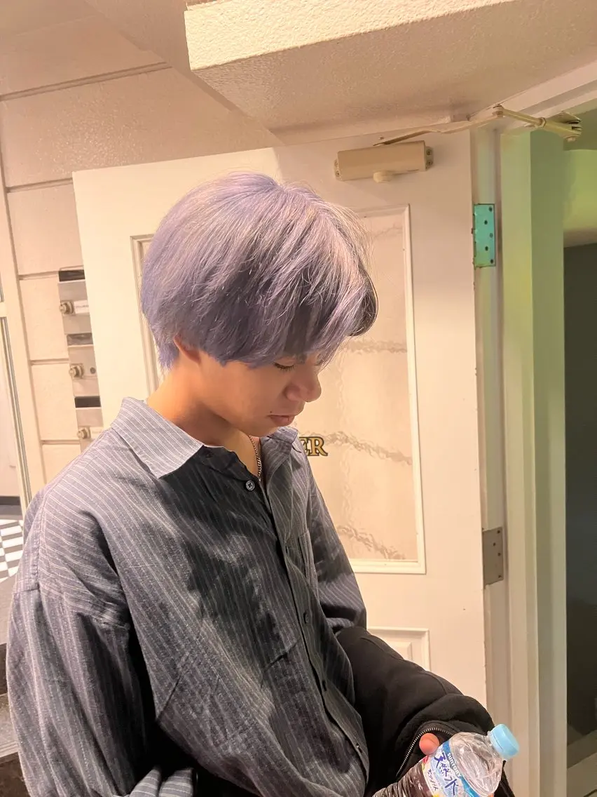 カラー ブリーチ ブルーカラー Ryosuke 癖毛の方大募集のヘアスタイル