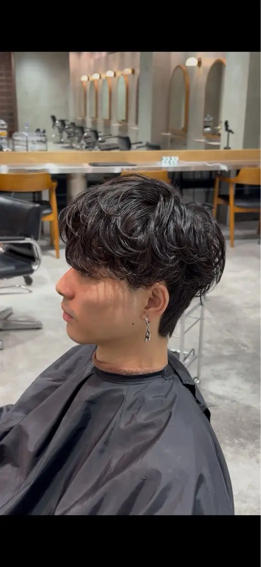 パーマ 八十川 佑斗のヘアスタイル