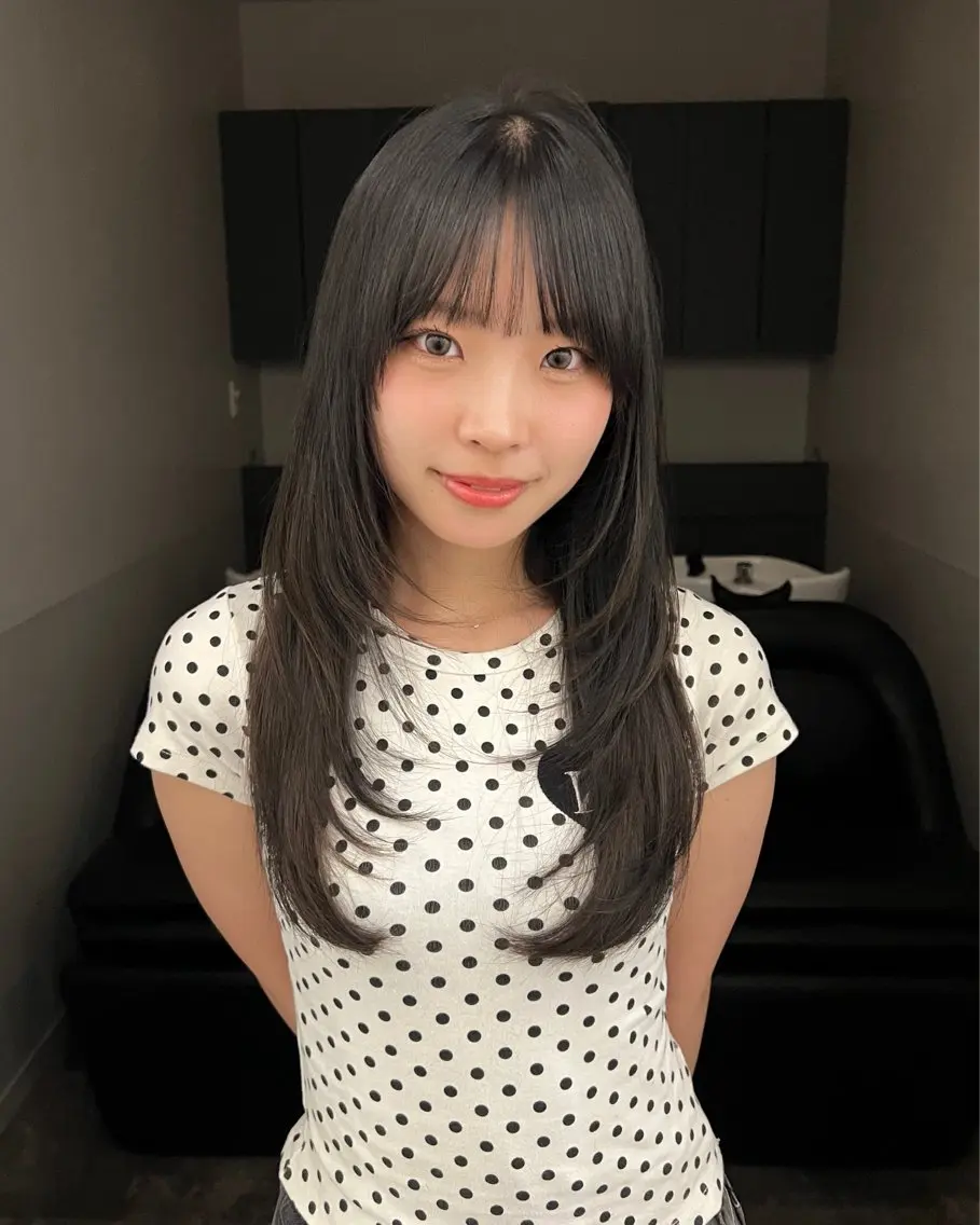 ロング ハイレイヤー レイヤーカット レイヤーカット 顔周りカットYUKIのヘアスタイル