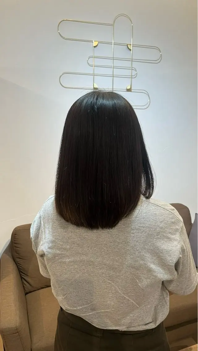 ミディアム 角田 癒音のヘアスタイル