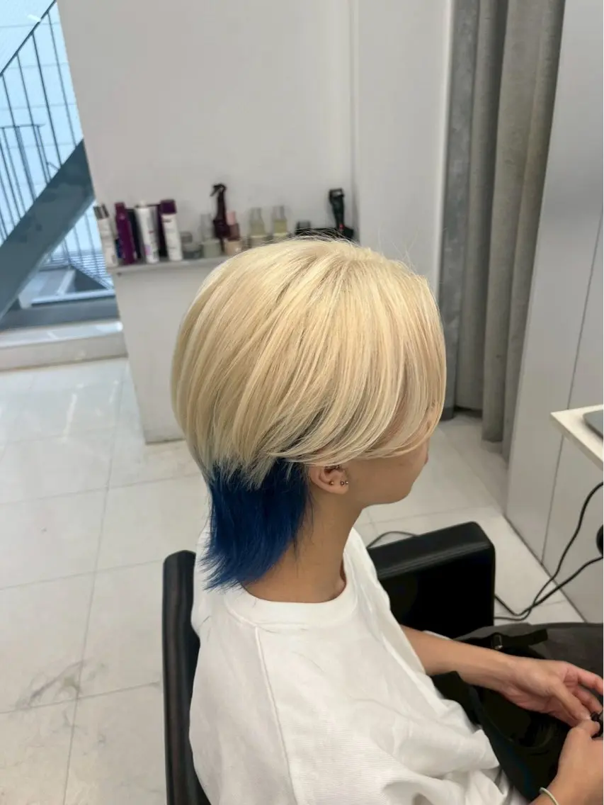 カラー メンズ ヘアカラー トリートメント ヘアセット 🌈推し活ハイトーン 💫荒川結星のヘアスタイル