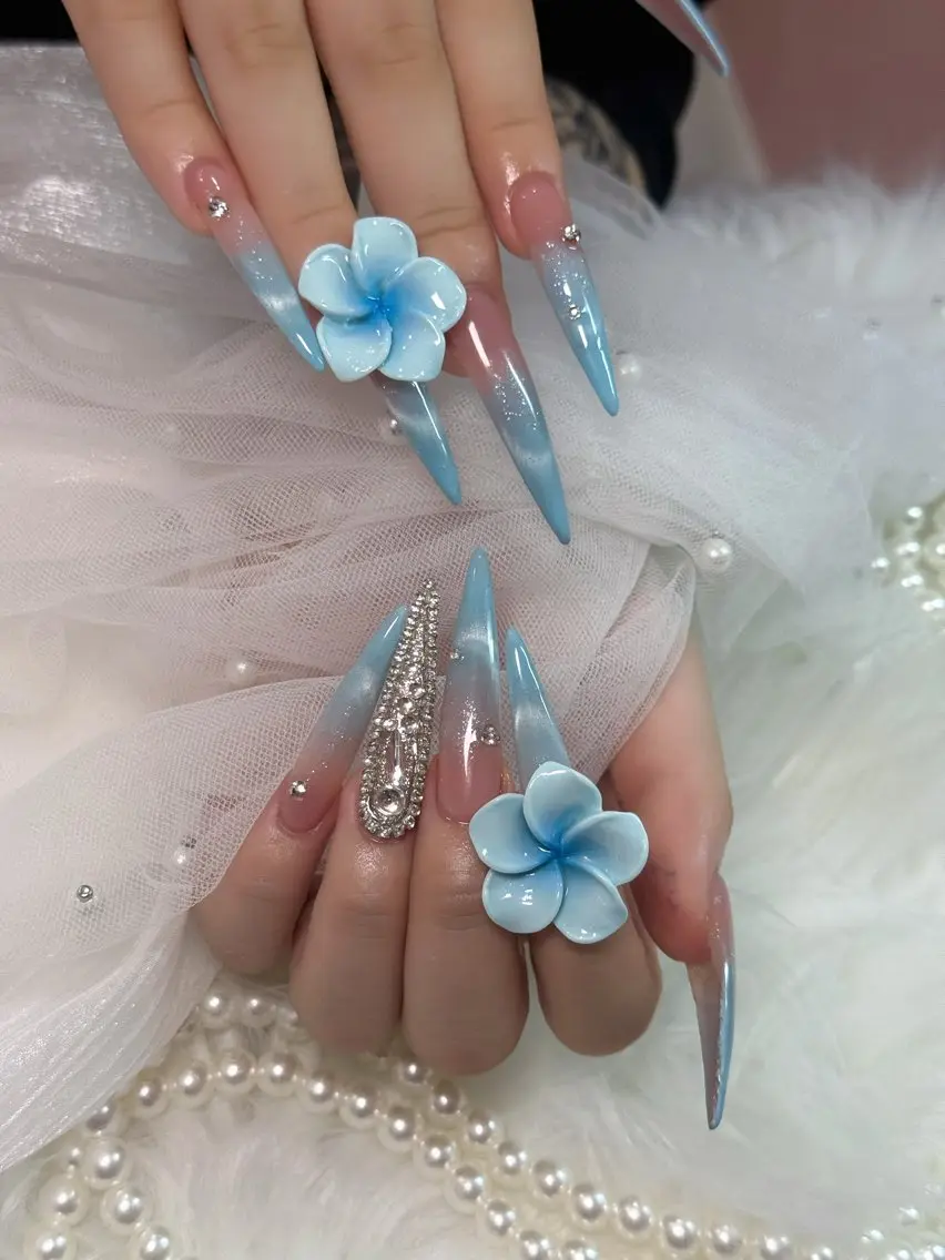 ネイル ハンドネイル ビューティーサロン ICYのネイルデザイン