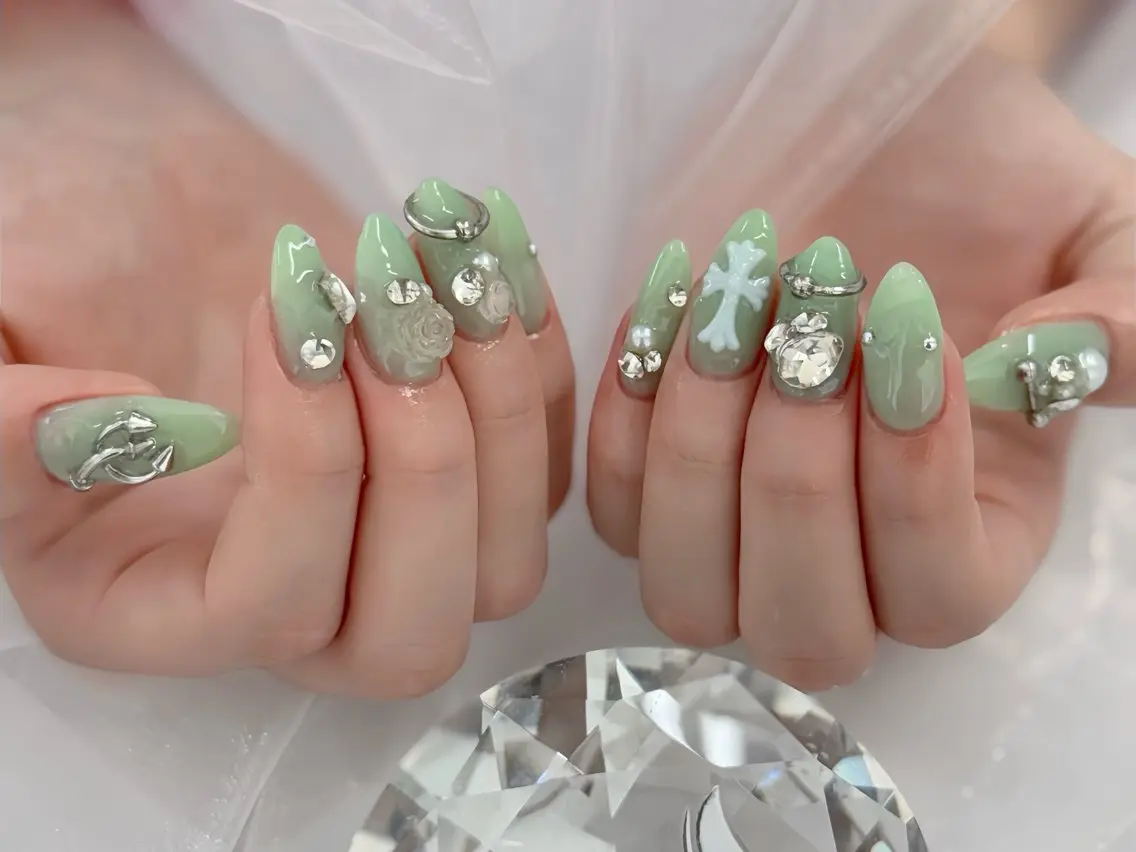 ネイル オーロラネイル チークネイル 桜ネイル クリアネイル ドット ハンドネイル Rin Nail Shinokuboのネイルデザイン