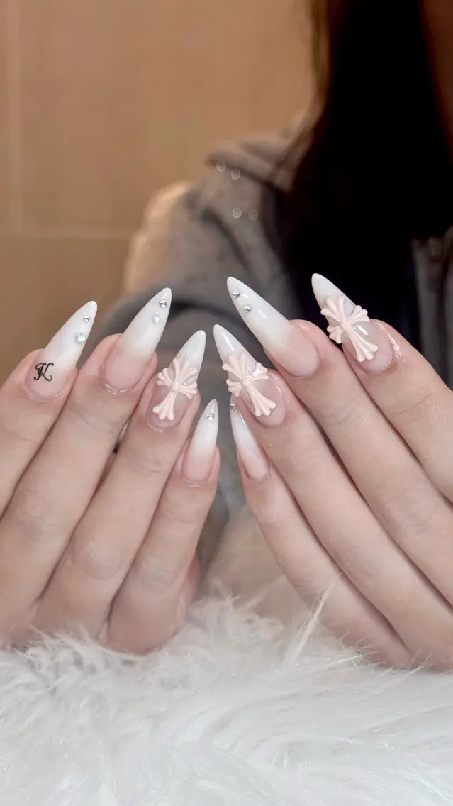 ネイル ワンホンネイル nailsalon ChuColaのネイルデザイン