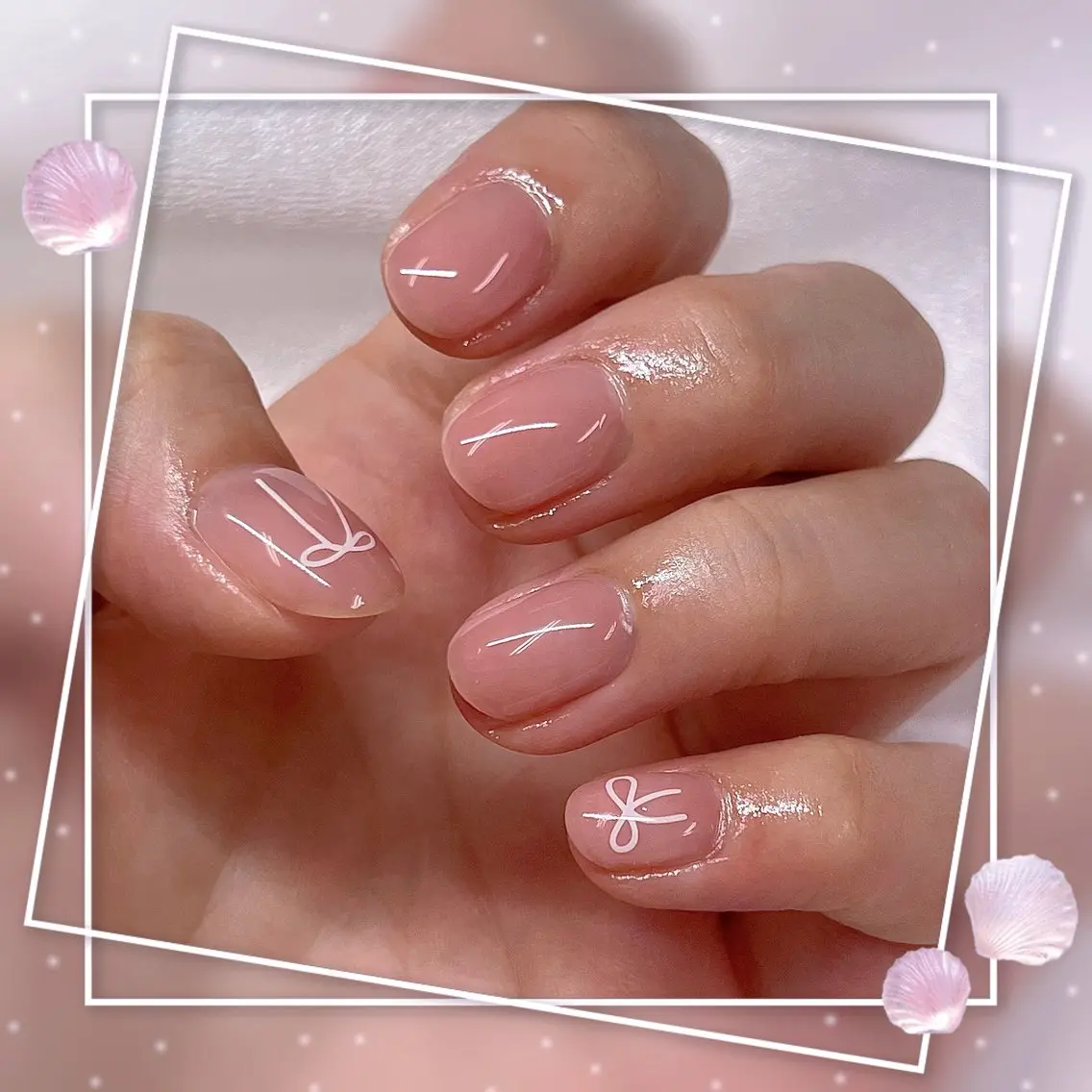 ネイル フレンチネイル グラデーション キラキラネイル 韓国ネイル マグネットネイル Chill Nailsalonのネイルデザイン