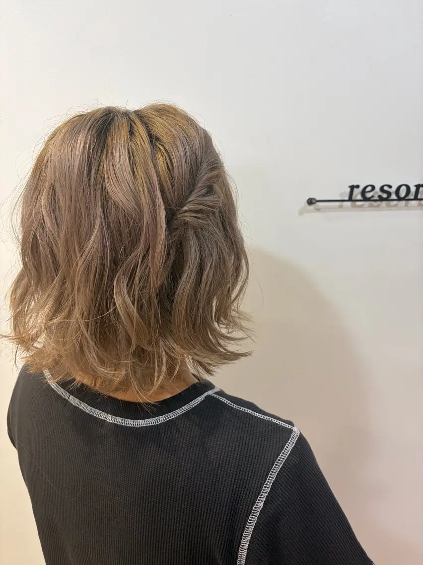 ショート ヘアアレンジ ハーフアップ ボブ 永井 心椛のヘアスタイル