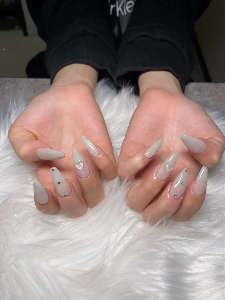 ネイル ハンドネイル Lily nailsのネイルデザイン