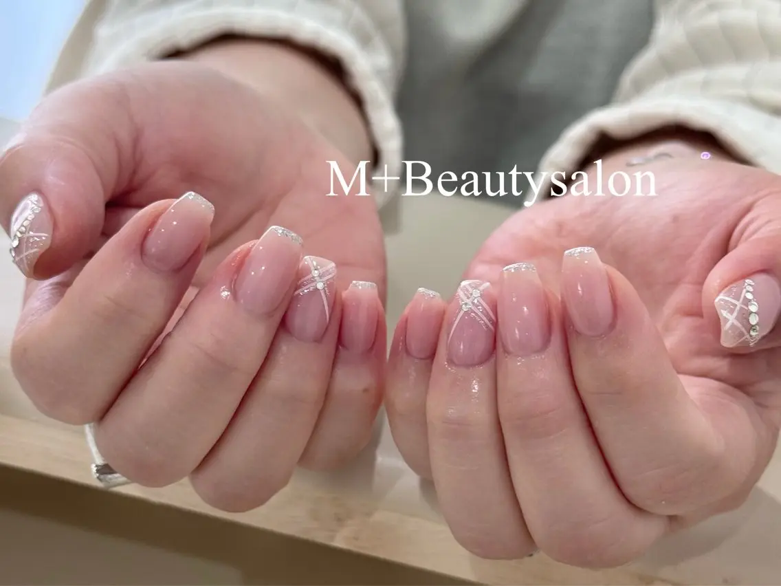 ネイル ハンドネイル M+  Beauty Salonのネイルデザイン