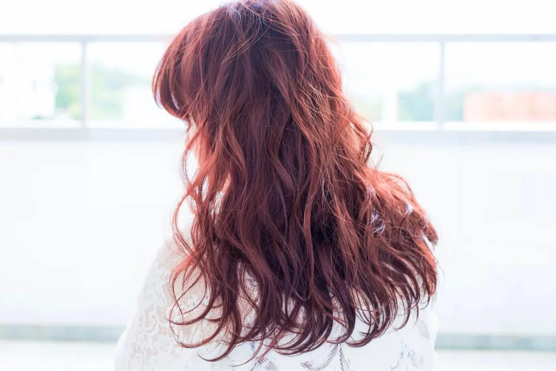 セミロング カラー 透明感カラー ピンクカラー 小野 和摩のヘアスタイル