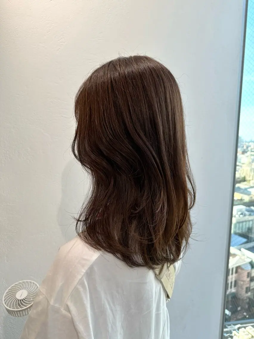 セミロング ヘアアレンジ レイヤーカット フェミニンスタイル/ 艶カラー/amiのヘアスタイル