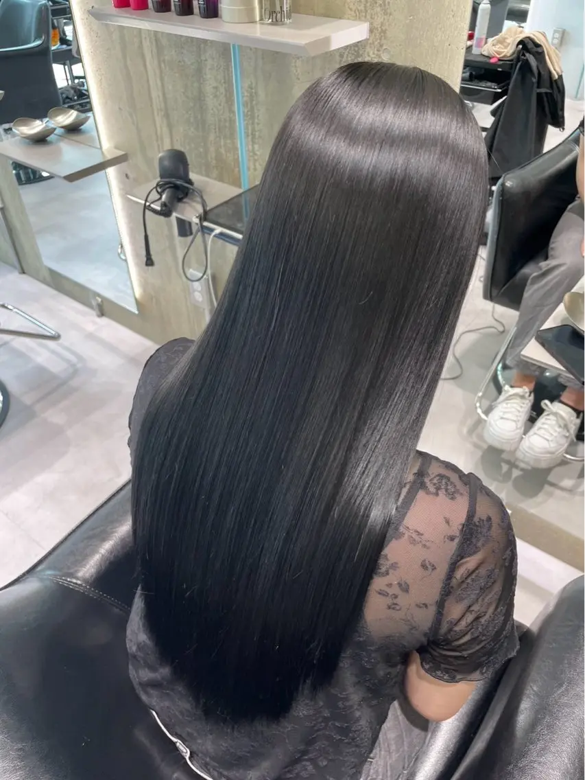 ロング カラー 髪質改善 Lino nanaのヘアスタイル