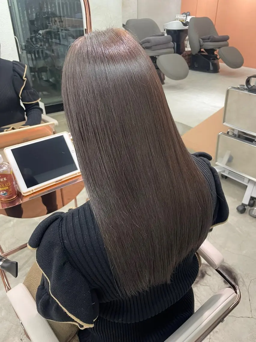カラー 透明感カラー カット ヘアカラー 鶴井 美空のヘアスタイル