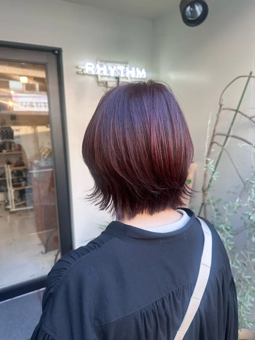 ショート カラー ボブレイヤー レッドカラー ボブ レイヤーカット ✂︎岡根 京花✂︎のヘアスタイル