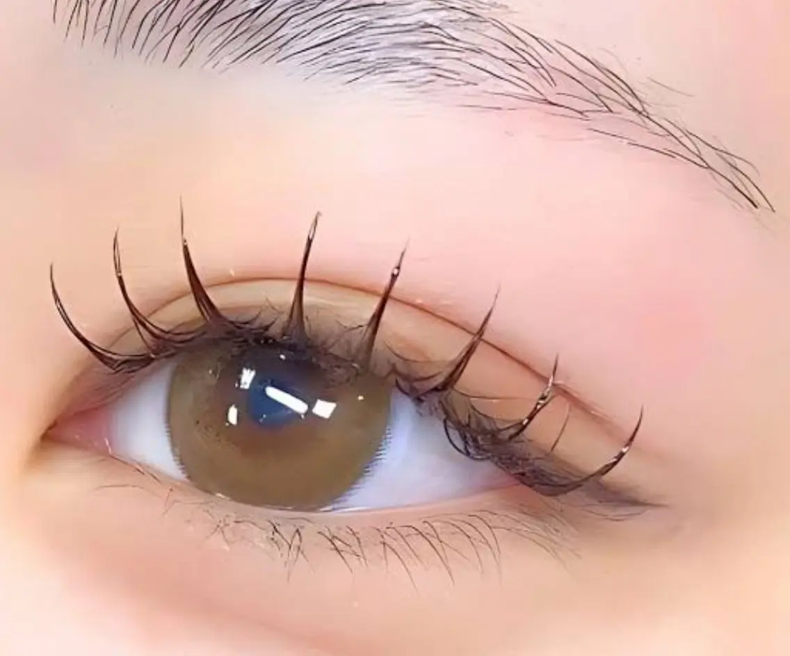 マツエク・マツパ フラットラッシュ FLYNail 梅田店のネイルデザイン