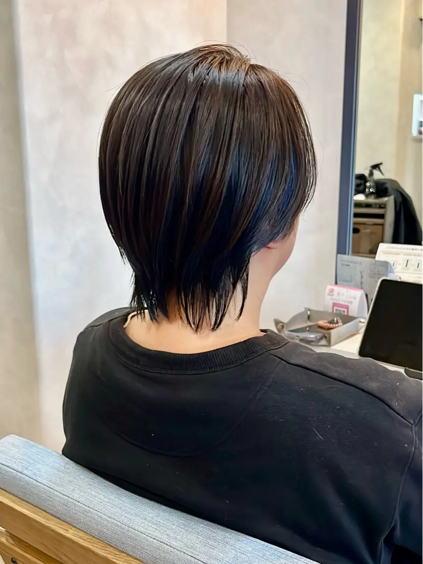 ショート カット ヘアカラー 堀井 政輝のヘアスタイル