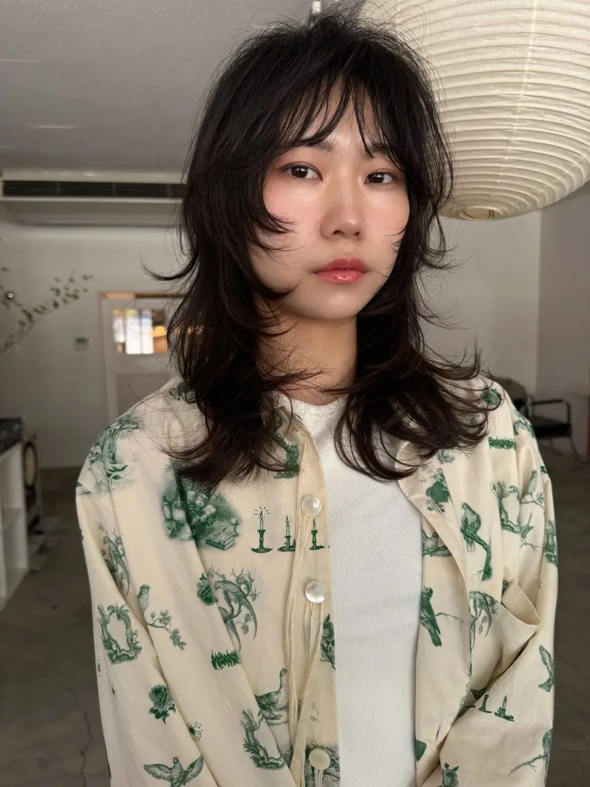 セミロング パーマ セミロングパーマ 顔まわりレイヤー 伸ばしかけ レイヤーカット ニュアンスパーマ カット パーマ トリートメント 岡崎パーマ noiのヘアスタイル