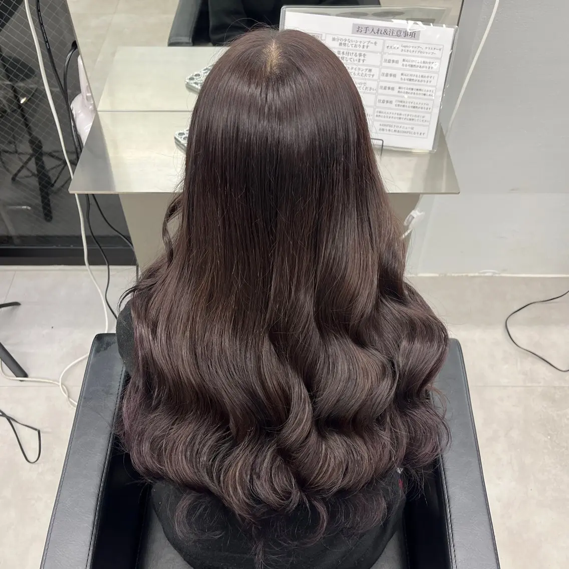 カラー グレージュ ラベンダーカラー ラベンダーグレー エクステ MOMOKA / Lapis今泉店のヘアスタイル