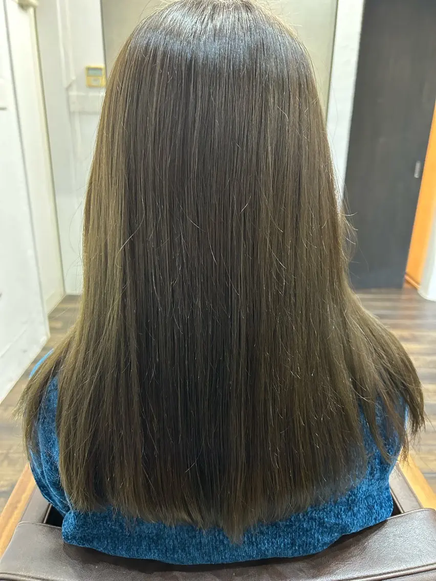 ミディアム フルヤ タクミのヘアスタイル