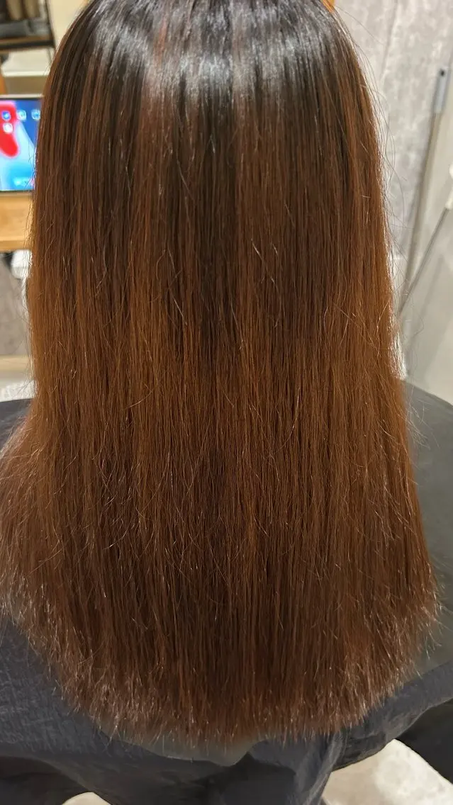 ロング カラー 似合わせ 顔周りYUUGAのヘアスタイル