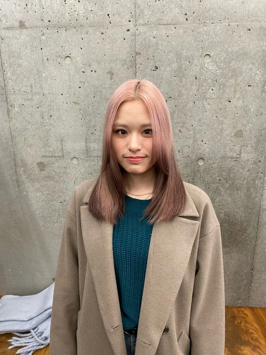 セミロング カラー 🌈艶ハイトーン特化 🌈NOZOMUのヘアスタイル