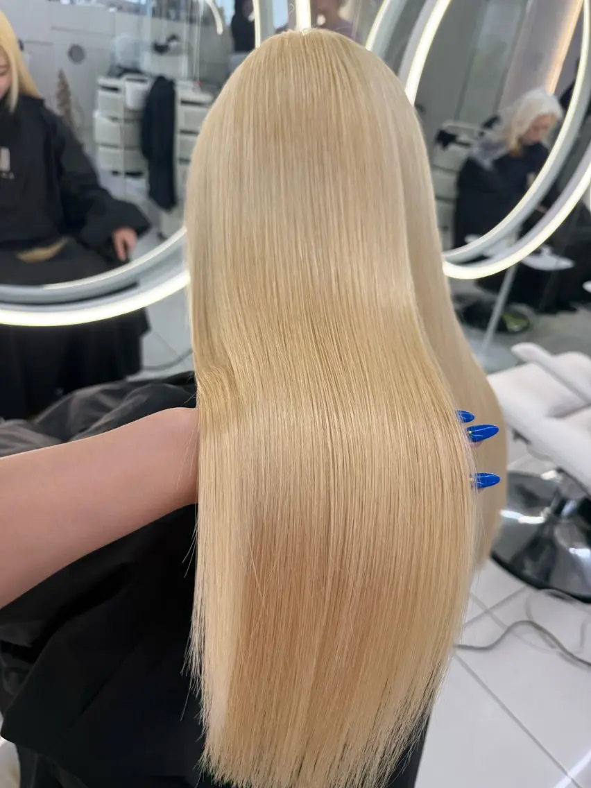 ロング カラー トリートメント ハイトーンボブ Mizuki.のヘアスタイル