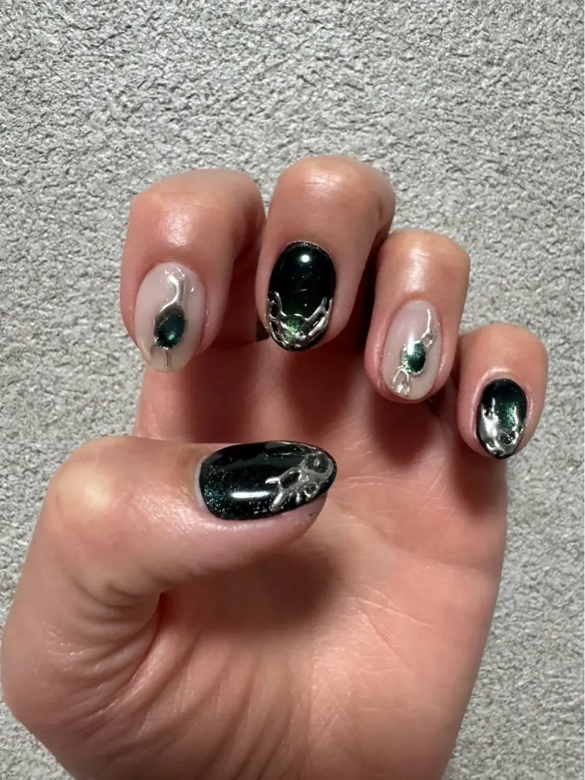 ネイル ジェルネイル グリーン マグネットネイル メンズネイル ミラーネイル ハンドネイル MIMnail メンズネイリストのネイルデザイン