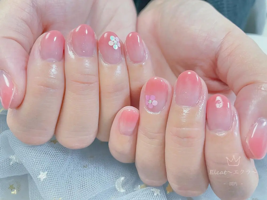 ネイル ハンドネイル ネイルサロンエクラ 🫧Shizukaのネイルデザイン