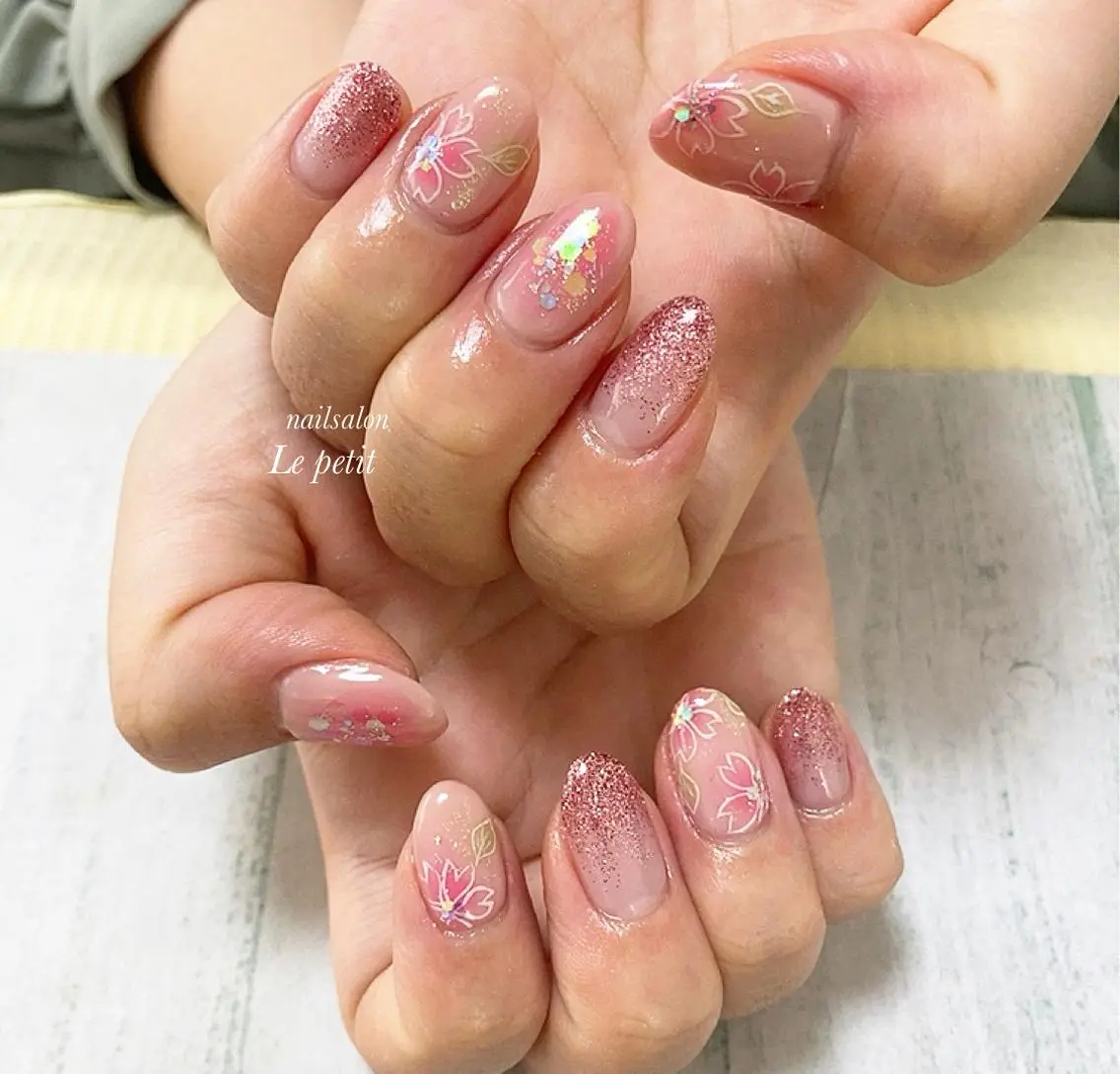 ネイル 石野 広佳のネイルデザイン