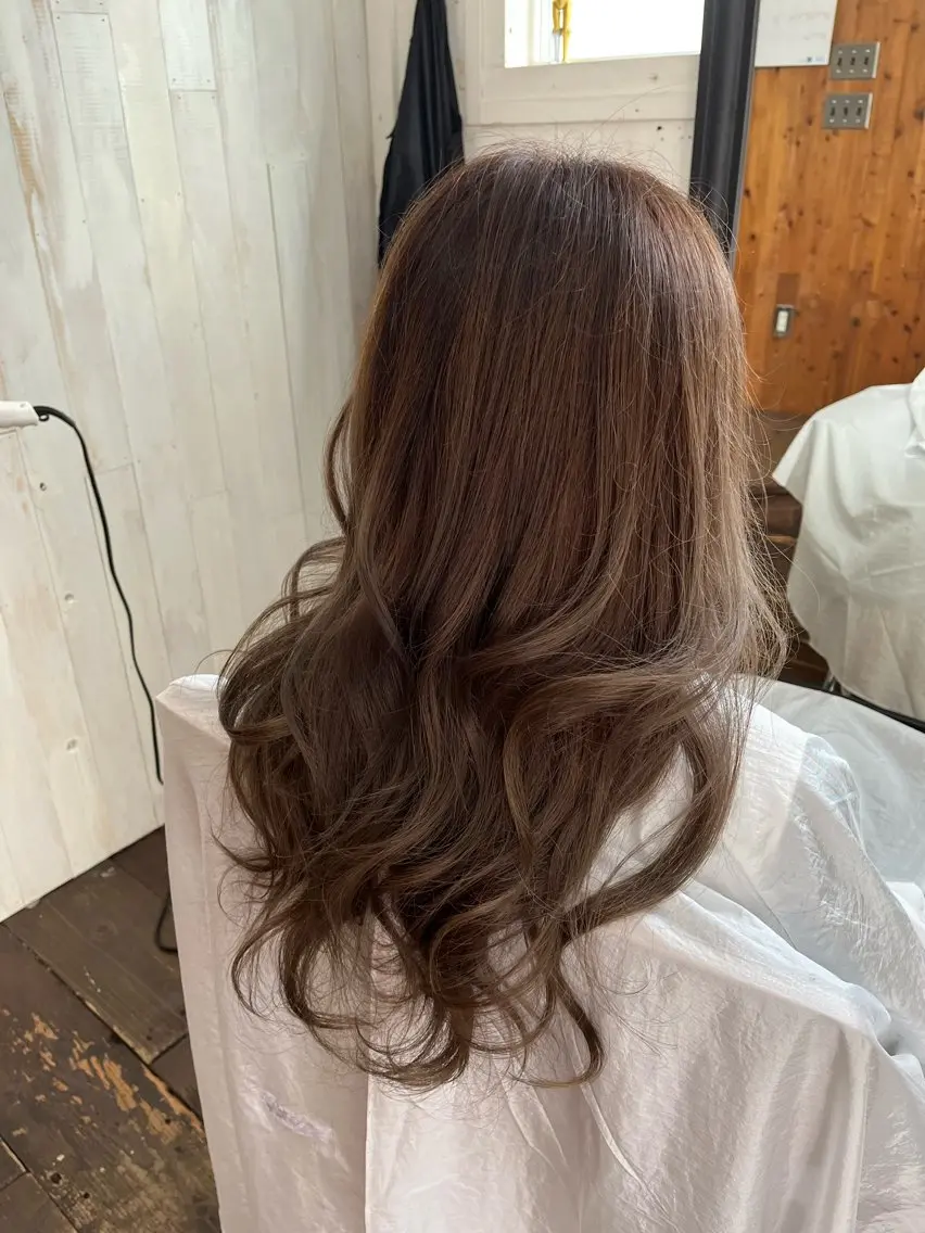 ロング 紙屋 隼人のヘアスタイル