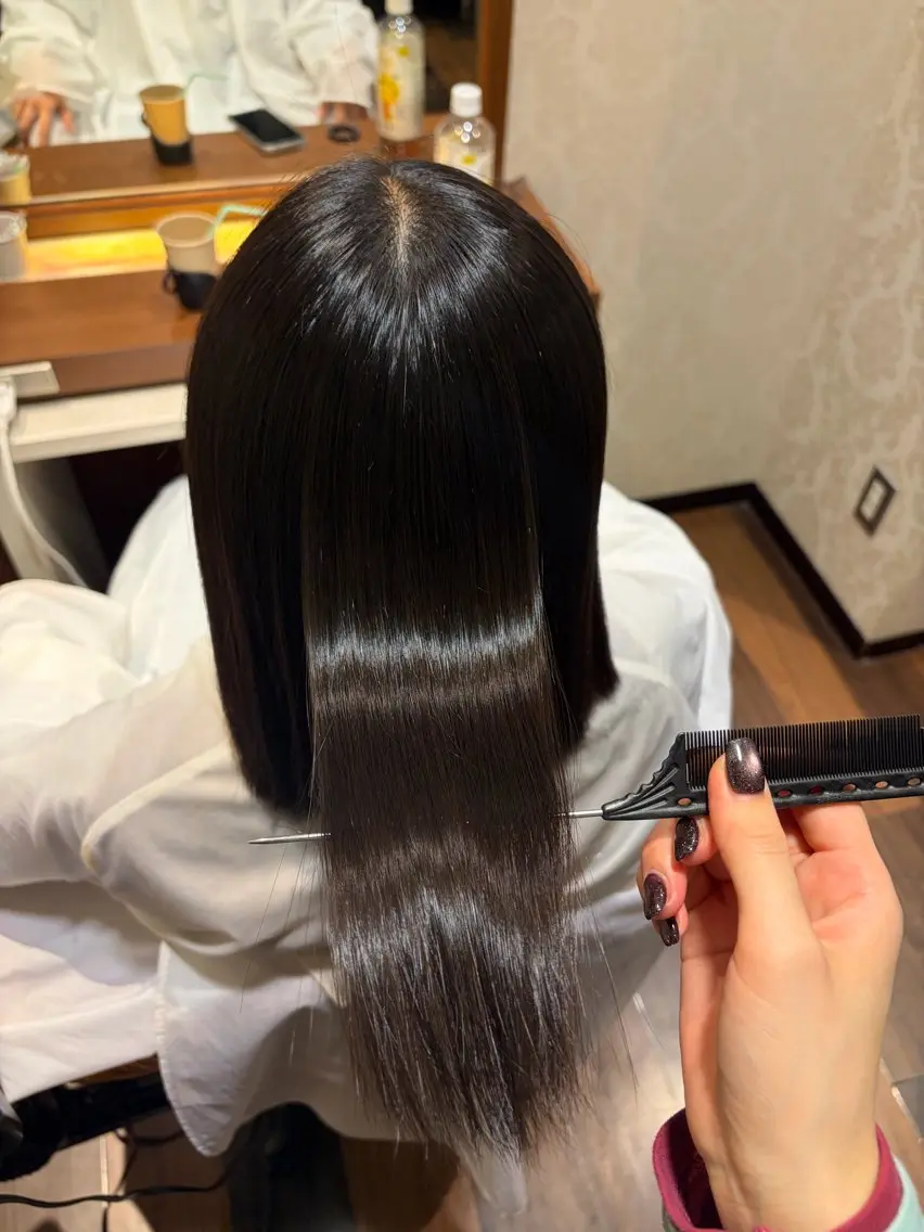 ショート 縮毛矯正 コシバ アイリ🪽のヘアスタイル