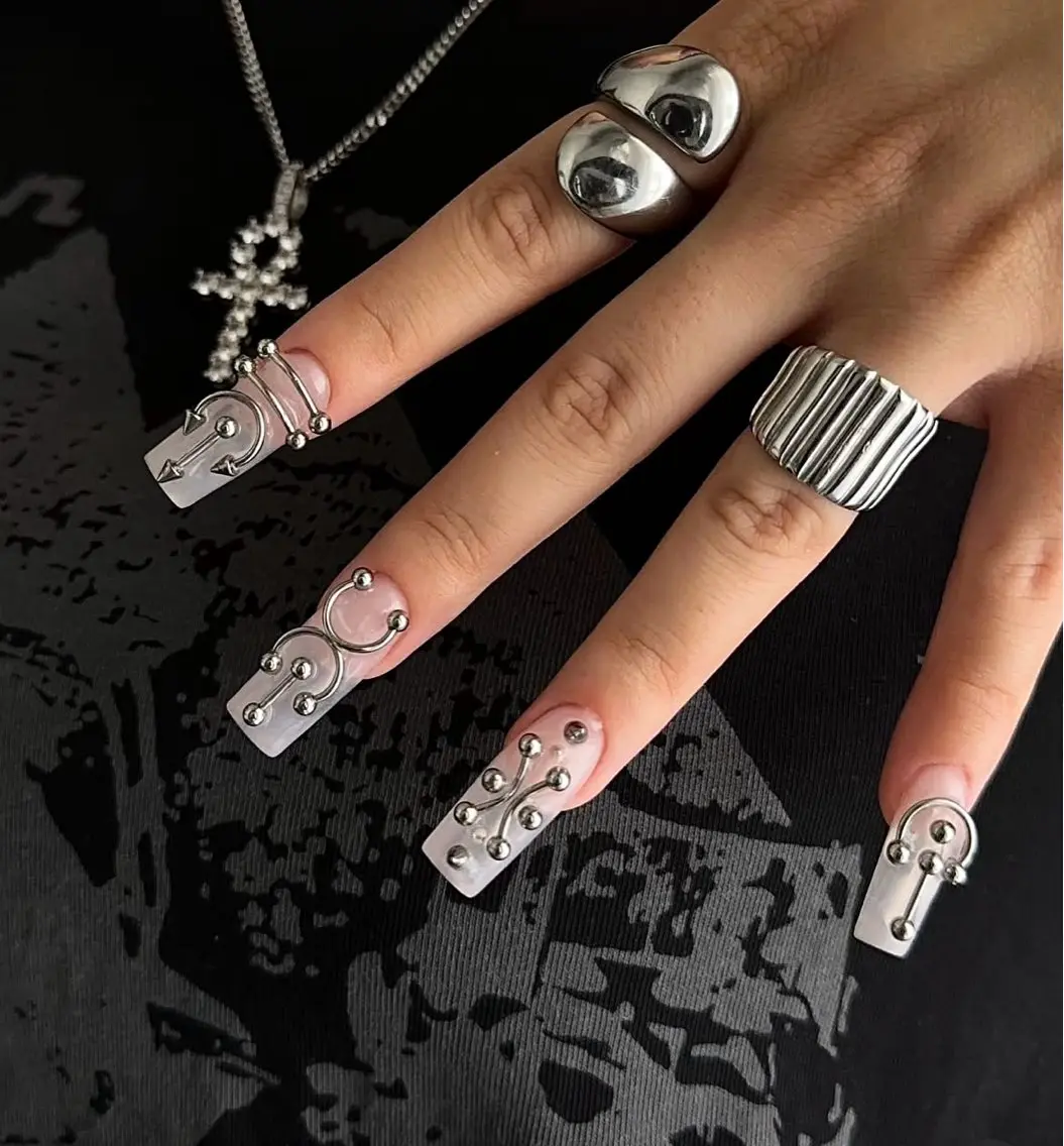 ネイル アートネイル フレンチネイル ジェルネイル 韓国ネイル ミラーネイル Rin Nail 新大久保店のネイルデザイン