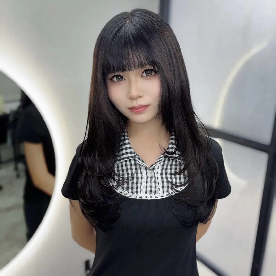 ロング カット Ren. 🦋デザインカラーのヘアスタイル