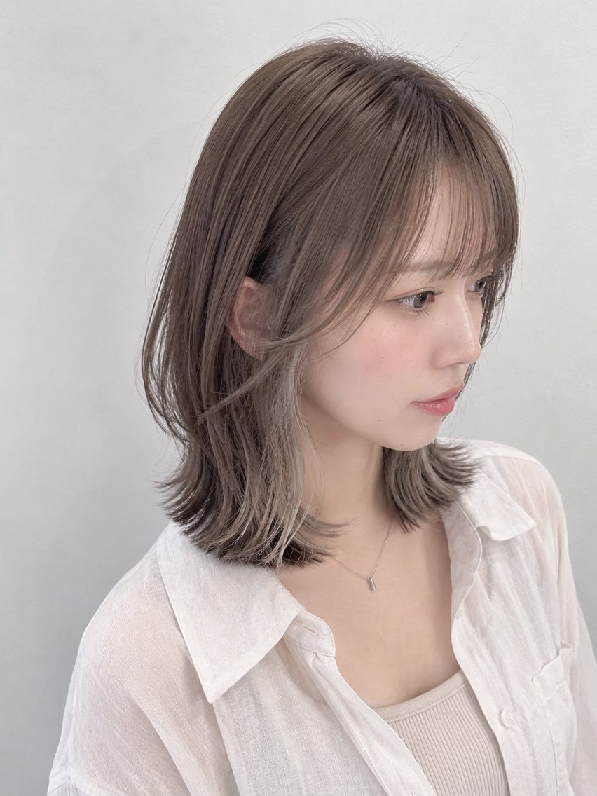 ミディアム ヘアカラー 🐺ウルフ/レイヤー 似合わせ‎🤍沙羅のヘアスタイル