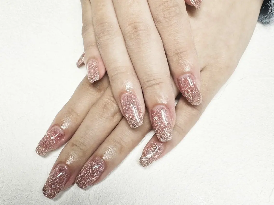 ネイル フラッシュネイル マグネットネイル ワンカラーネイル シンプルネイル ハンドネイル JULIE NAILのネイルデザイン