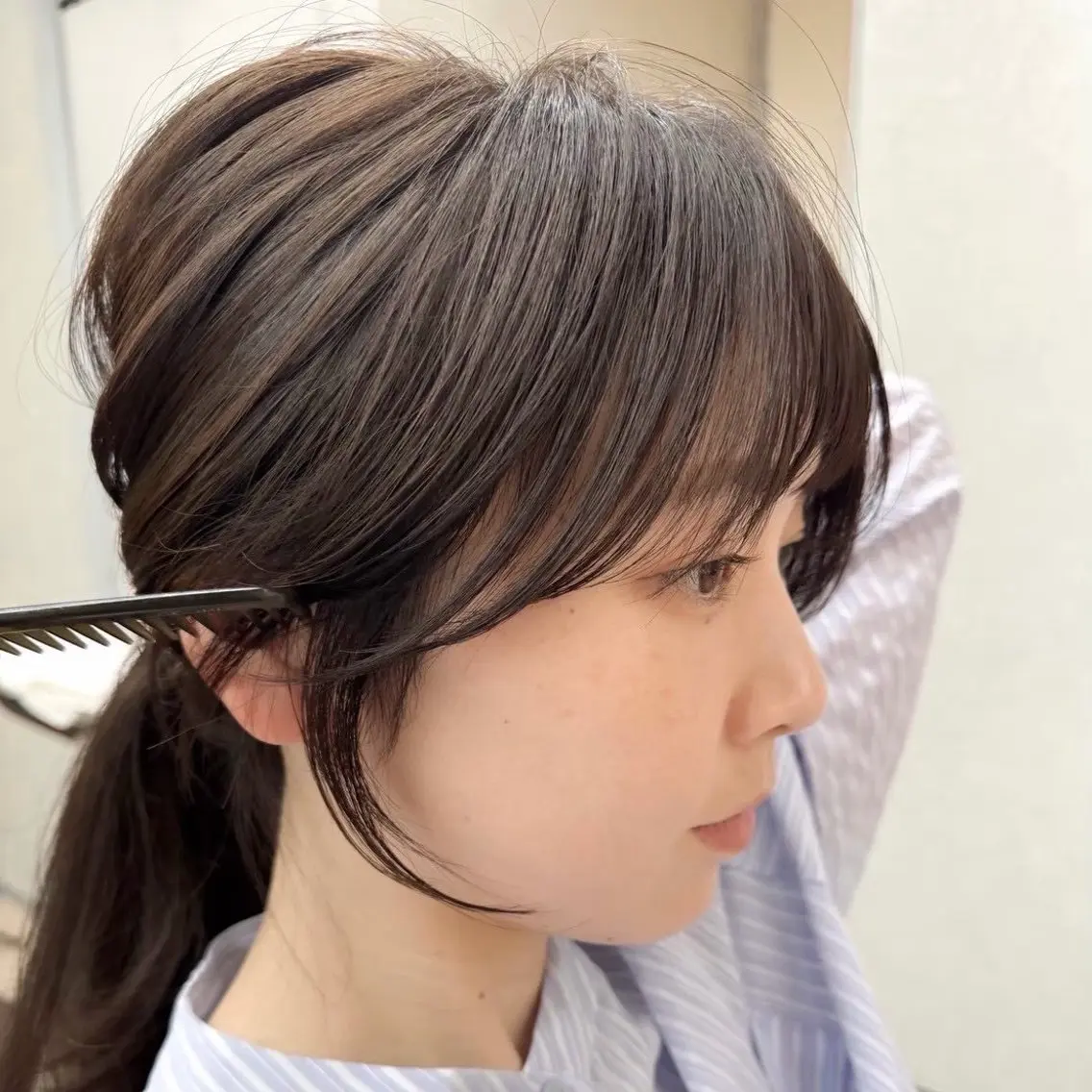 セミロング カラー 内大久保 列夏のヘアスタイル