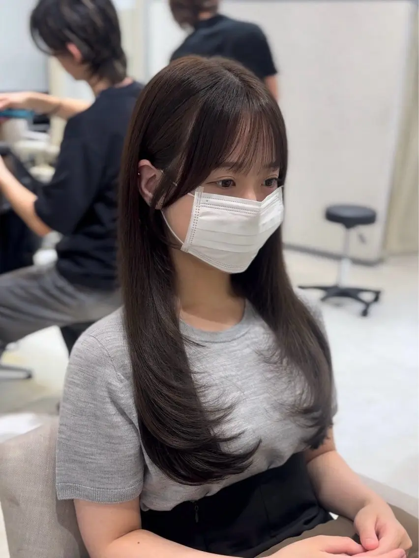 【🇰🇷韓国🇰🇷】前髪、顔周りカット+カラー+トリートメントの写真