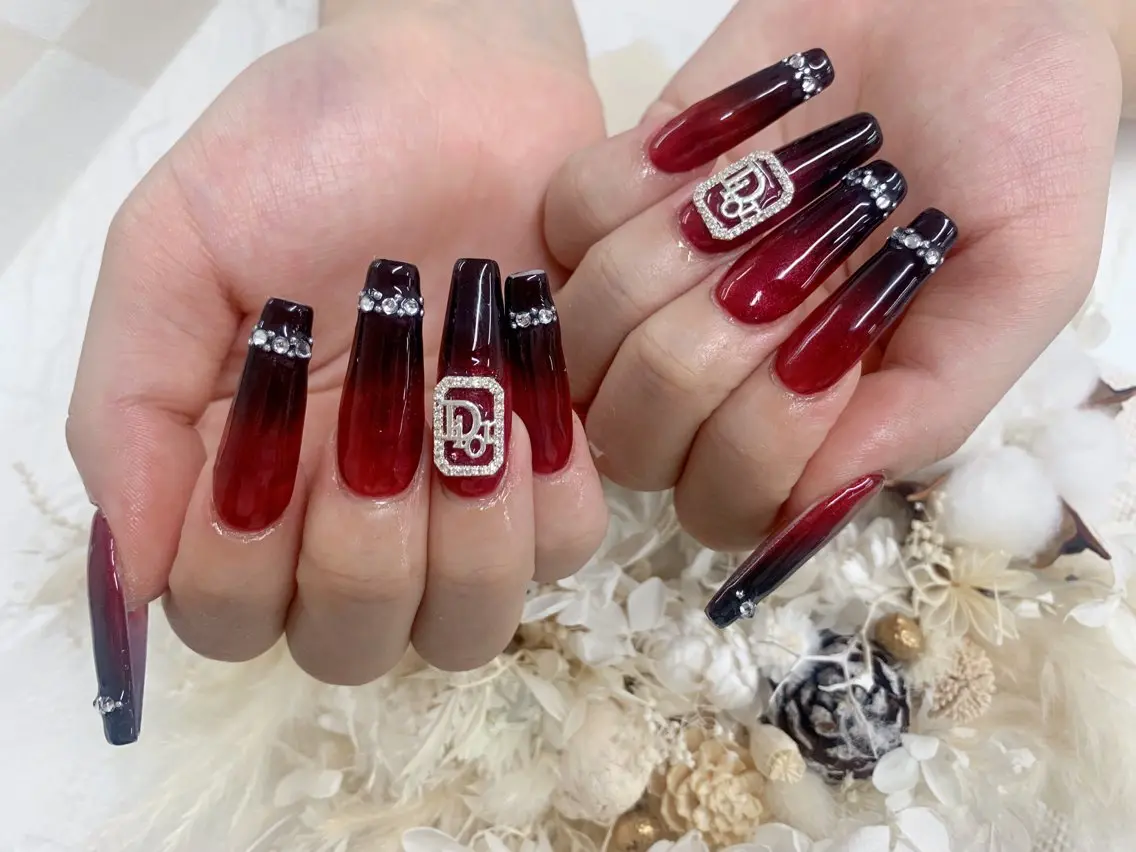 ネイル ✨Nailsalon Vi+✨のネイルデザイン