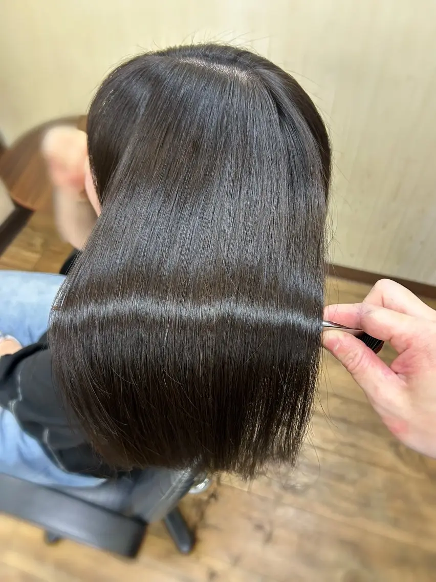 ロング みやたゆうき 髪質改善講師のヘアスタイル