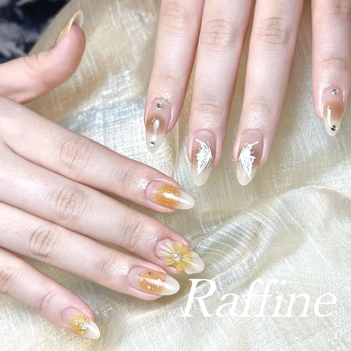 ネイル ハンドネイル フットネイル ハンドケア RAFFINE haru🦋🩵のネイルデザイン