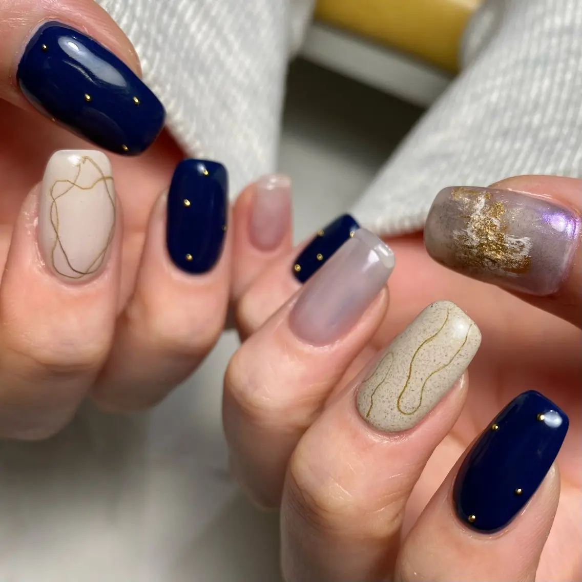 ネイル ネイビー ハンドネイル フットネイル 🌷さかもと みほ🌷のネイルデザイン