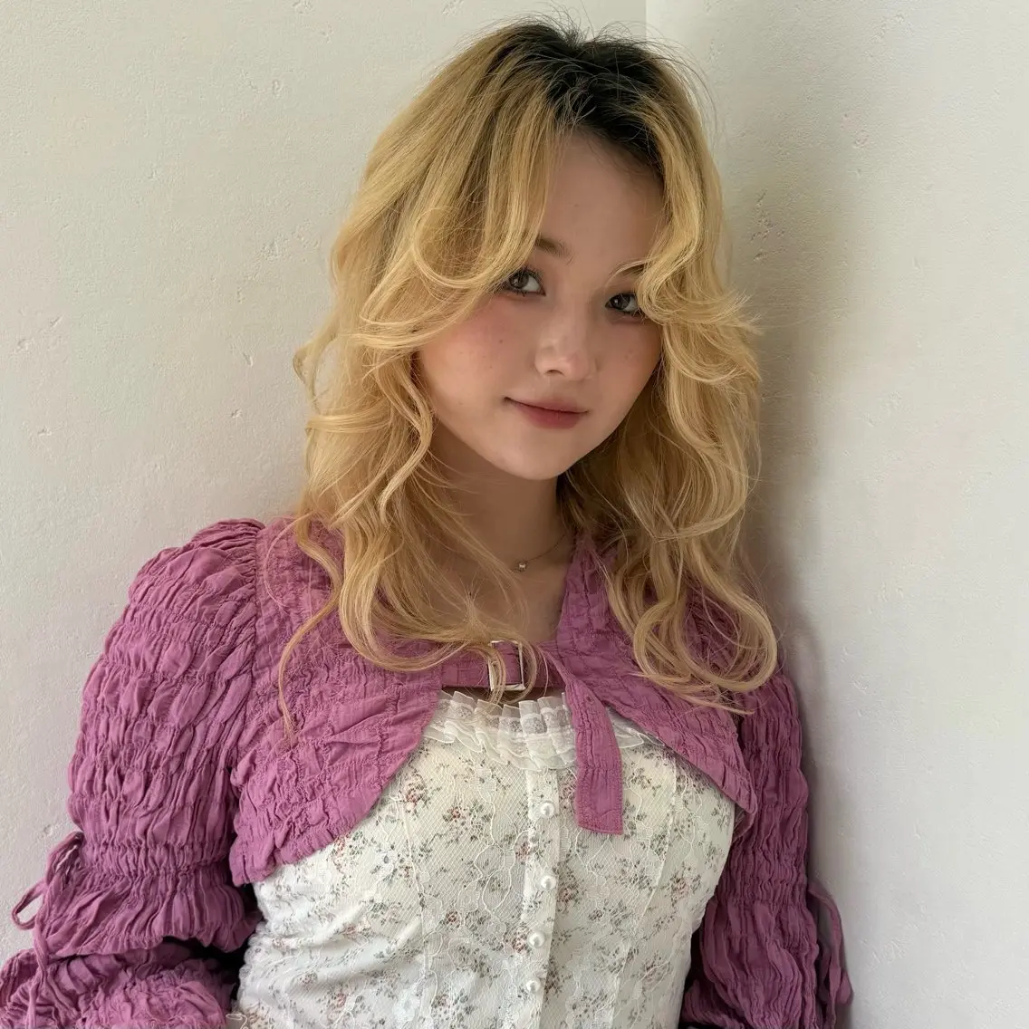 セミロング カラー カット ヘアカラー 柔らかいbeige ¦韓国¦🩰マユ🩰のヘアスタイル