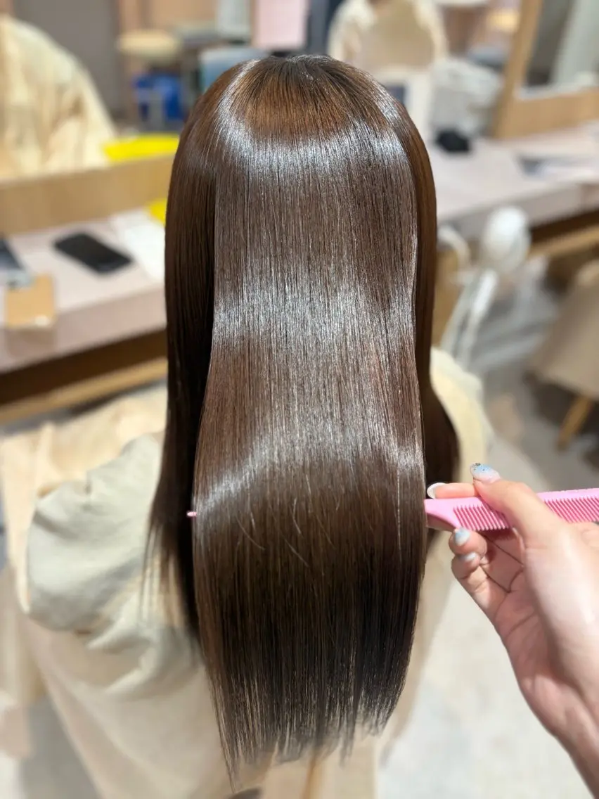 ロング merc.谷本 澪のヘアスタイル