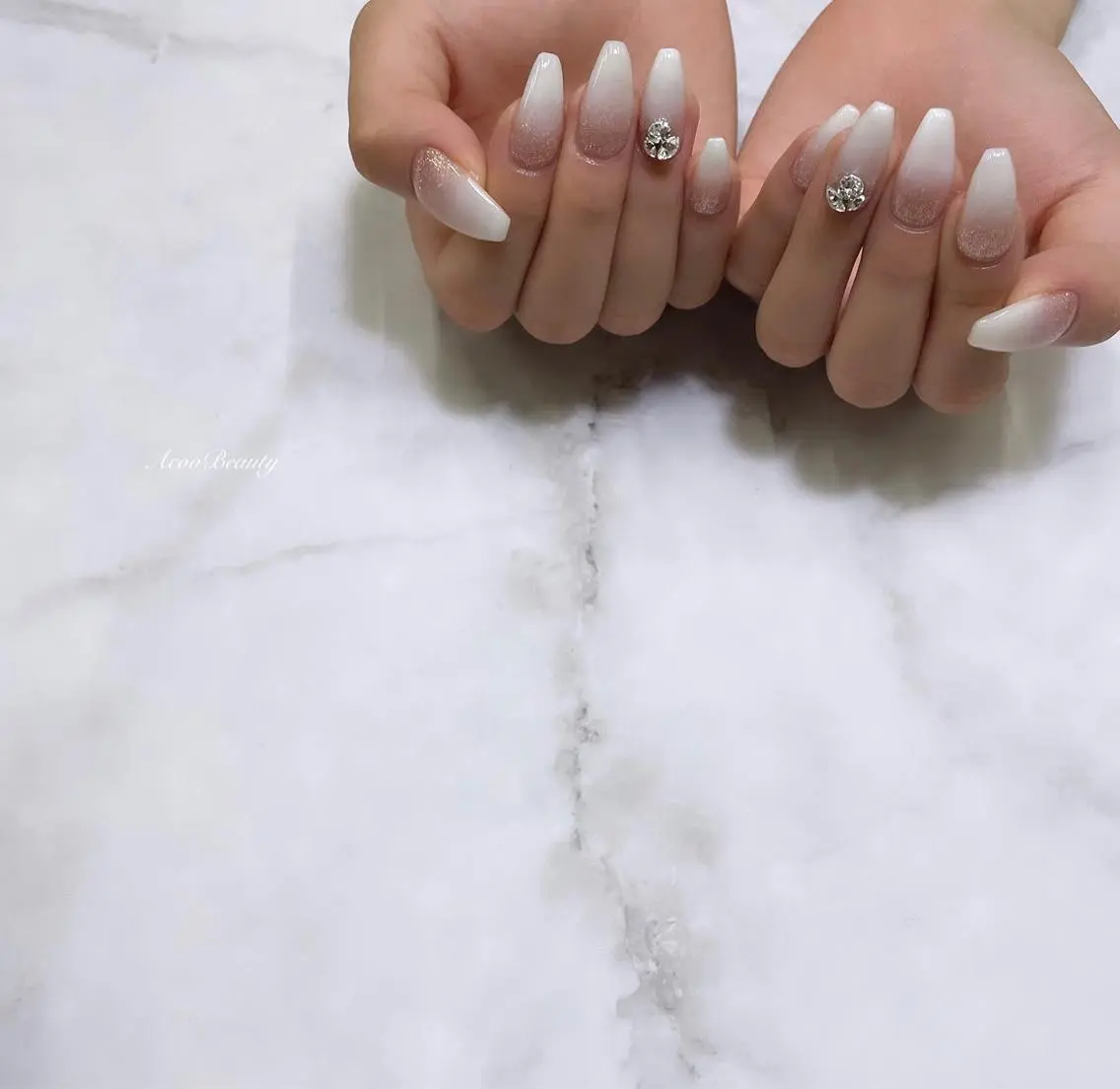 ネイル ハンドネイル AcooBeauty Senaのネイルデザイン