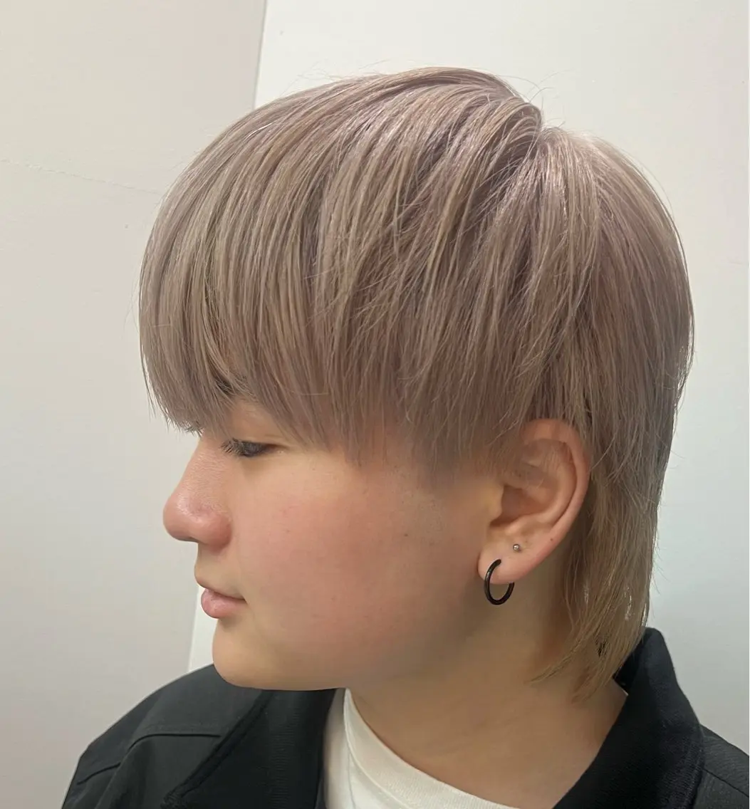 カラー メンズ ヘアカラー トリートメント ダブルカラー寒色系 ボリューム改善ハヤトのヘアスタイル